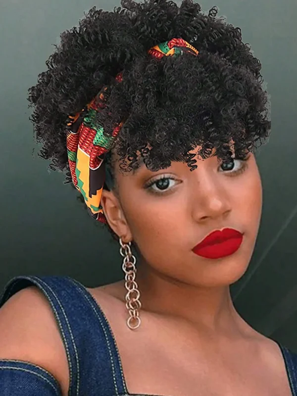 Waviii Luxe – Short Bob Wig – Synthetic Hair with headscarf and tassel