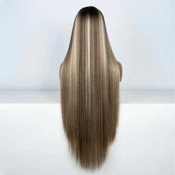Waviii Glam – Lace Front Wig – Short Synthetic Hair - Image 6